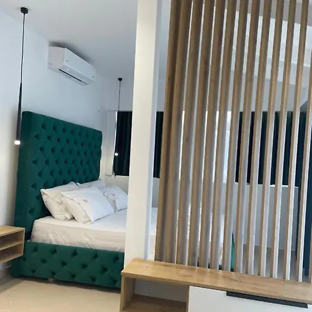 Napolon Complex Κηπαρό