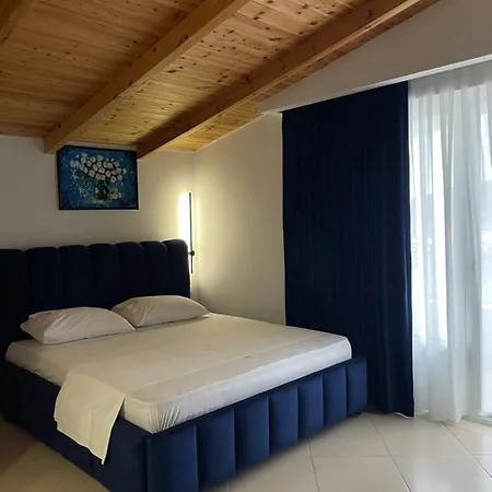 Hotel Napolon Complex Qeparo