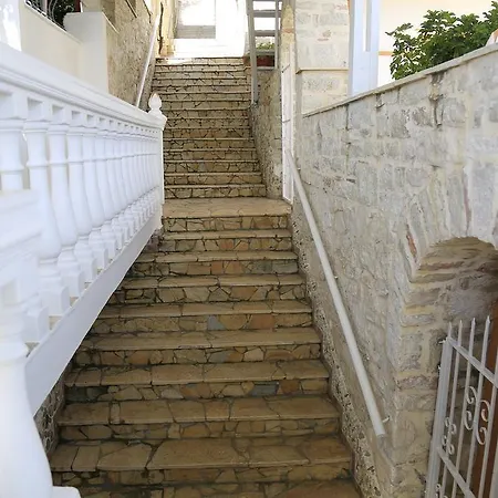 Napolon Complex Hotel Qeparo