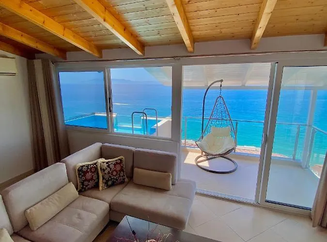 Hotel Napolon Complex Qeparo