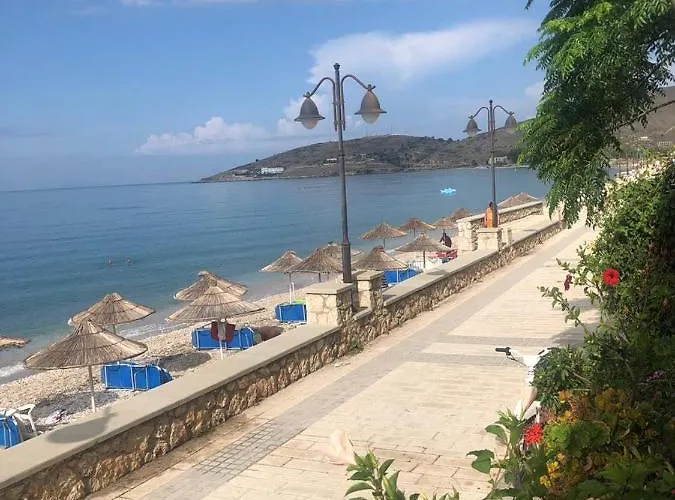 Napolon Complex 3* Qeparo