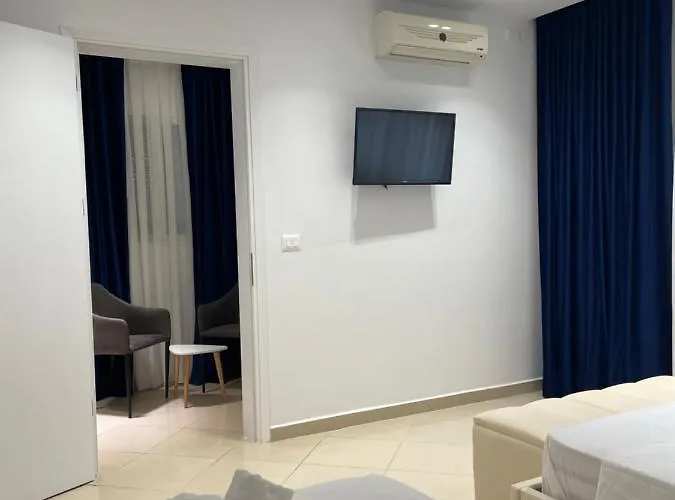 Napolon Complex Hotel Qeparo