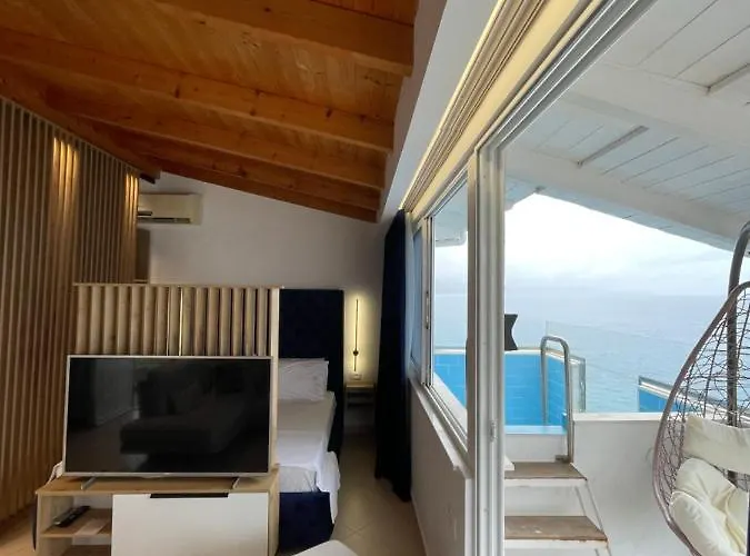 Hotel Napolon Complex Qeparo