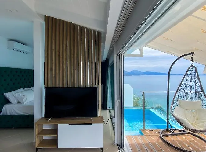 Hotel Napolon Complex Qeparo