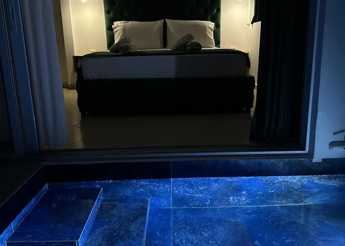 Hotel Napolon Complex Qeparo