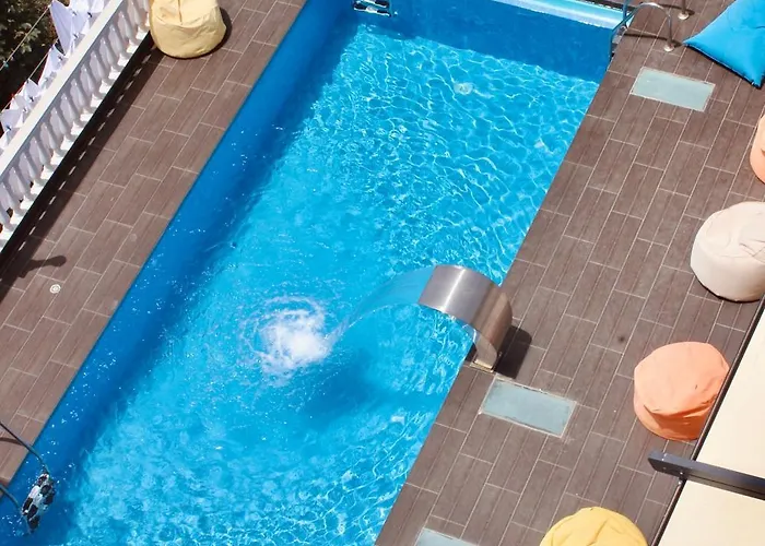 酒店 Napolon Complex 科帕罗