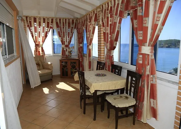 Napolon Complex Qeparo