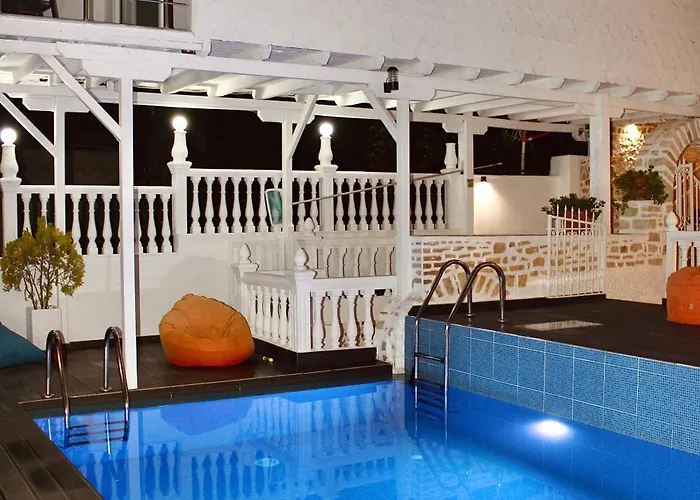 Napolon Complex Qeparo