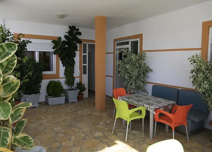 Szálloda Napolon Complex Qeparo